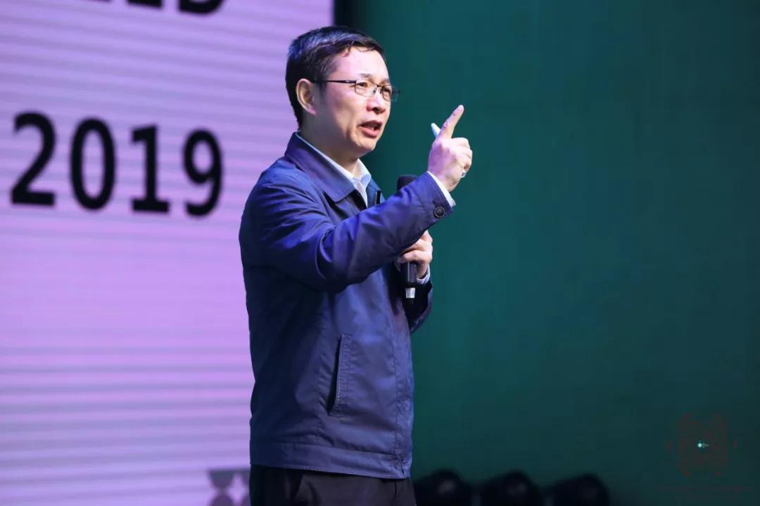 想了解中国STEM教育发展，这些顶级专家的观点不可不看！ 