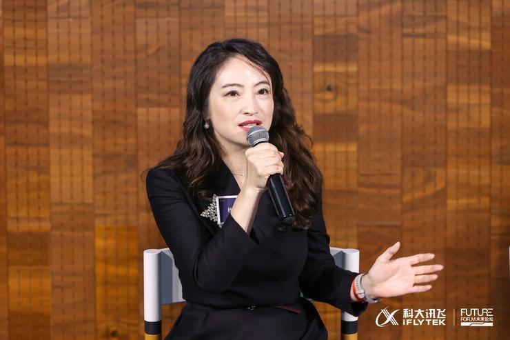 追星就追科学家:科大讯飞为青少年教育“点燃一把火”