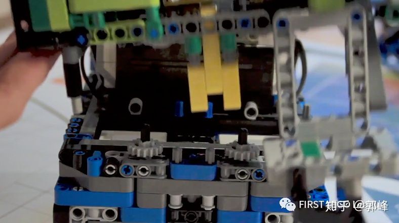 FLL机器人设计思路简介——来自FLL City Shaper 680分团队