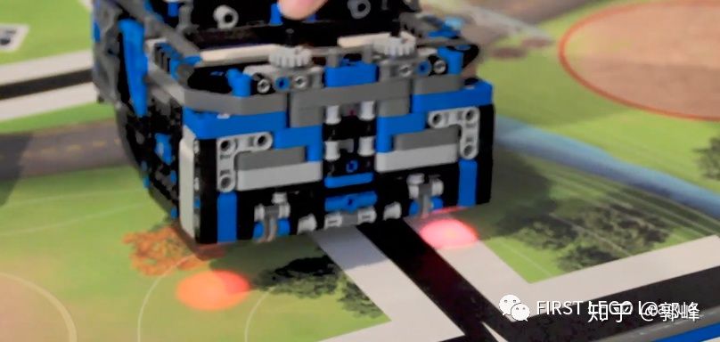 FLL机器人设计思路简介——来自FLL City Shaper 680分团队