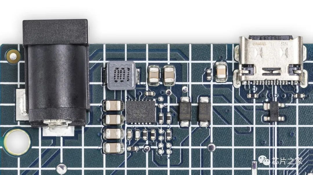 带ESP32-S3的Arduino UNO R4开发板终于上市开卖了！