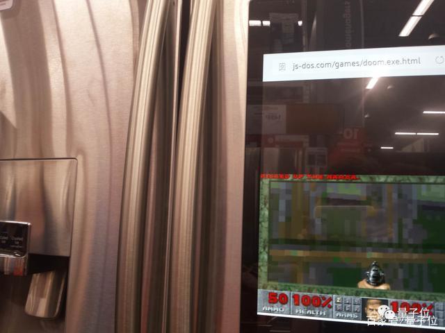 套娃成功！在《我的世界》里运行Win95、玩游戏，教程现已公开