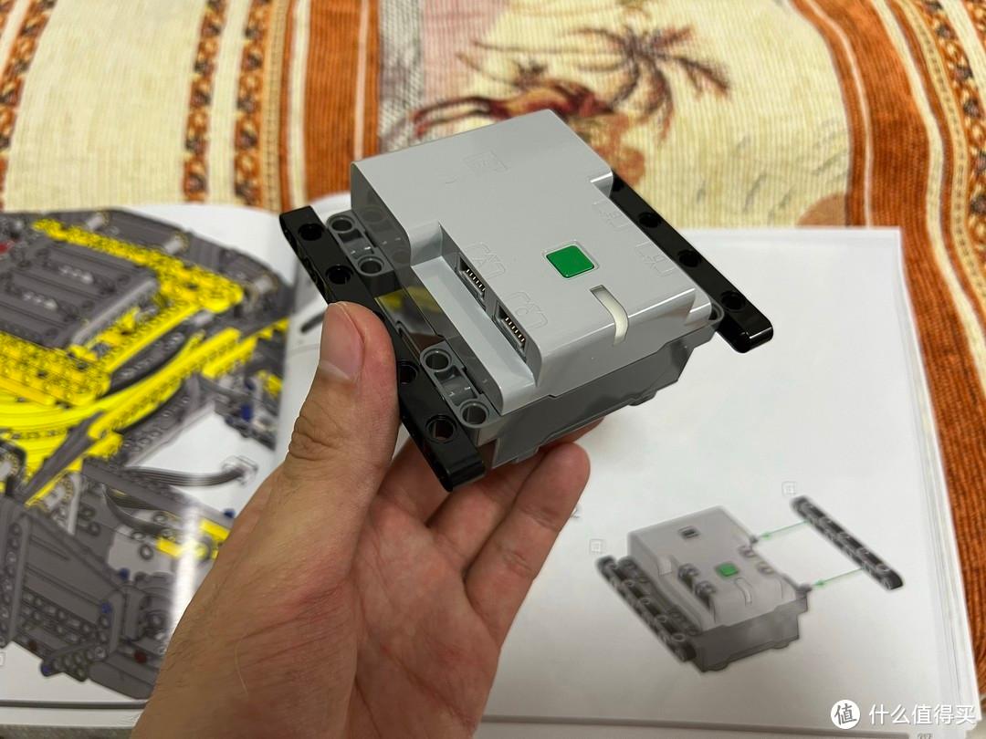 第一人称带你沉浸组装乐高42146利勃海尔吊车!