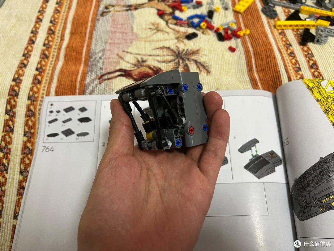 第一人称带你沉浸组装乐高42146利勃海尔吊车!