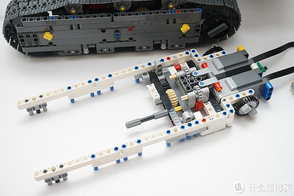 乐高机械组42100 利勃海尔R 9800挖掘机