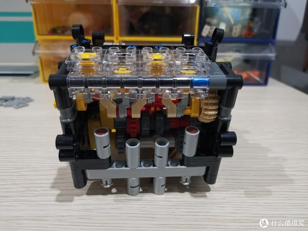 LEGO 机械组系列 42130 宝马摩托车M1000RR 最还原摩托车 评测