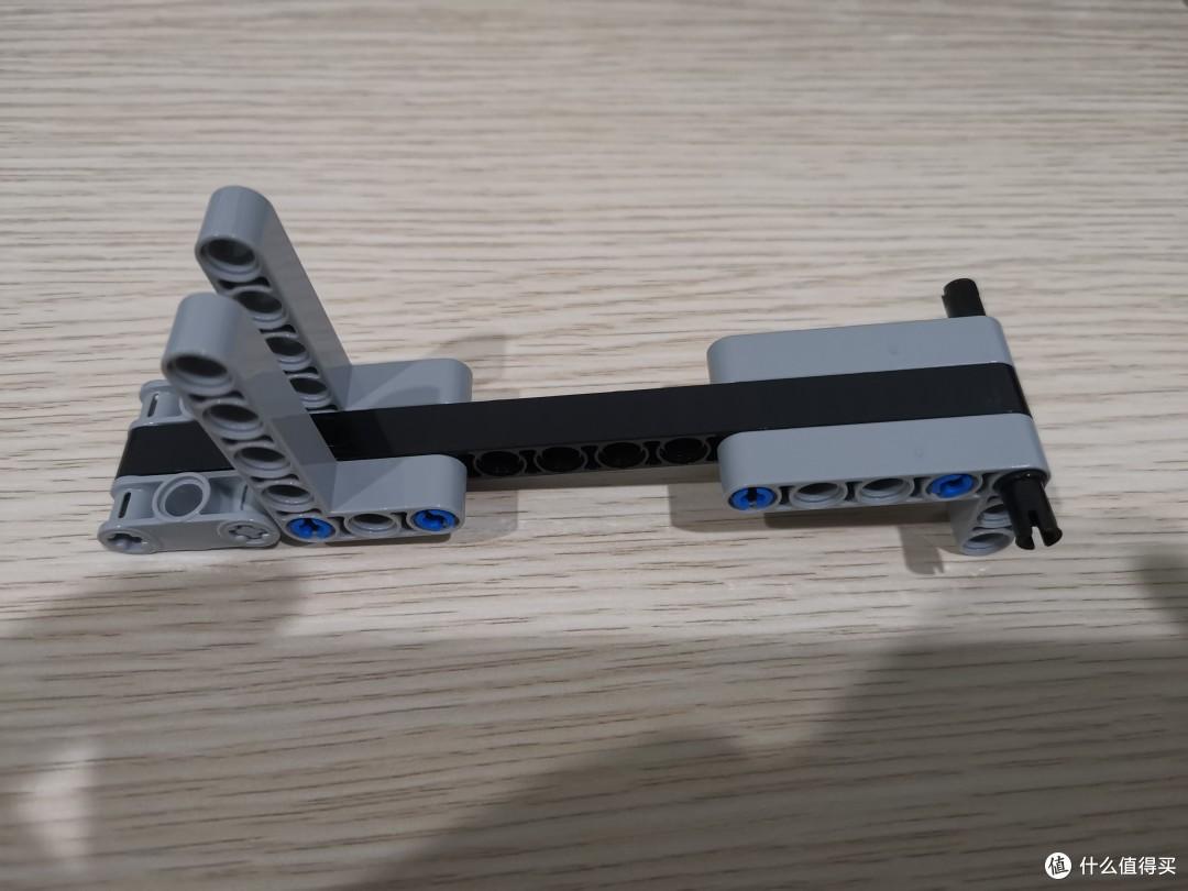 LEGO 机械组系列 42130 宝马摩托车M1000RR 最还原摩托车 评测