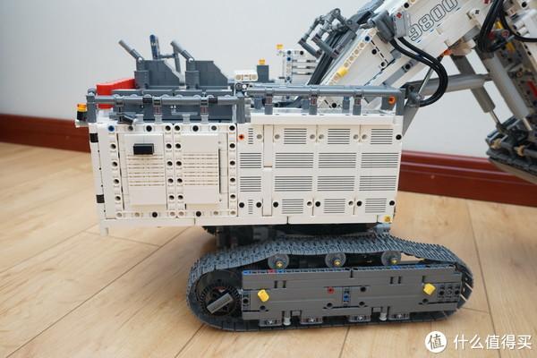 乐高机械组42100 利勃海尔R 9800挖掘机