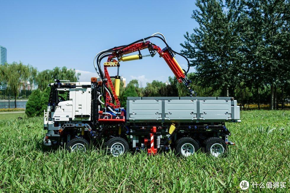 乐高科技组42043【奔驰卡车】百图超详细评测