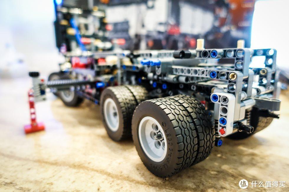 乐高科技组42043【奔驰卡车】百图超详细评测