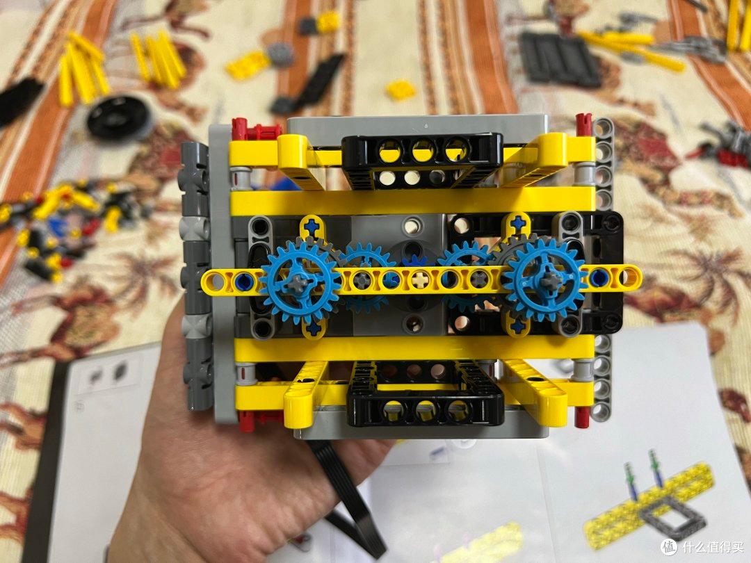 第一人称带你沉浸组装乐高42146利勃海尔吊车!