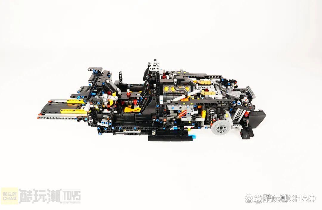 乐高机械组42172迈凯伦P1开箱评测