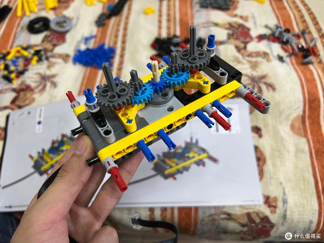 第一人称带你沉浸组装乐高42146利勃海尔吊车!