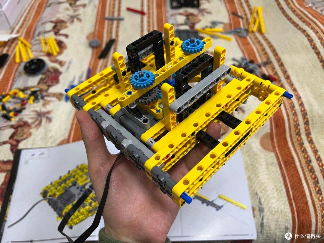第一人称带你沉浸组装乐高42146利勃海尔吊车!