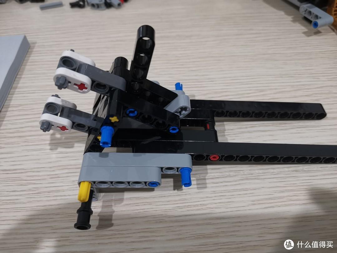 LEGO 机械组系列 42130 宝马摩托车M1000RR 最还原摩托车 评测