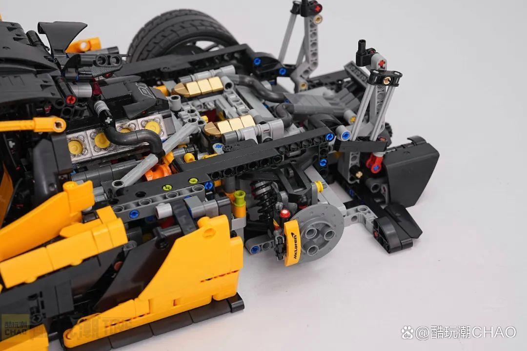 乐高机械组42172迈凯伦P1开箱评测