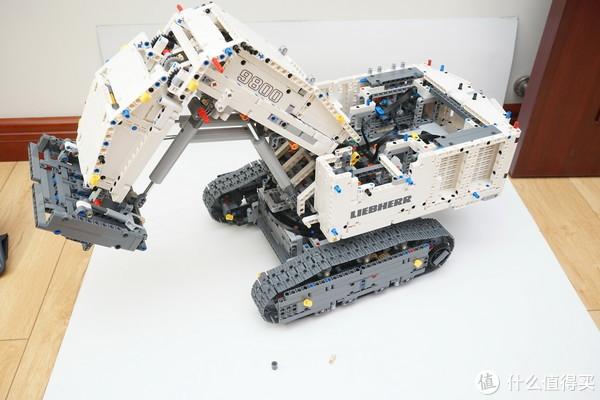 乐高机械组42100 利勃海尔R 9800挖掘机