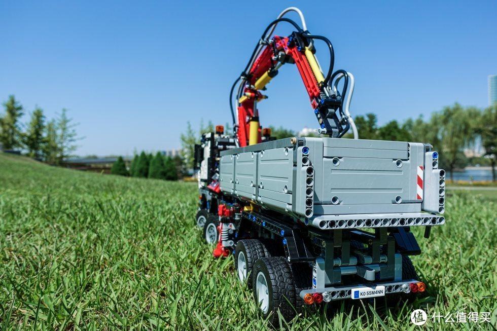 乐高科技组42043【奔驰卡车】百图超详细评测