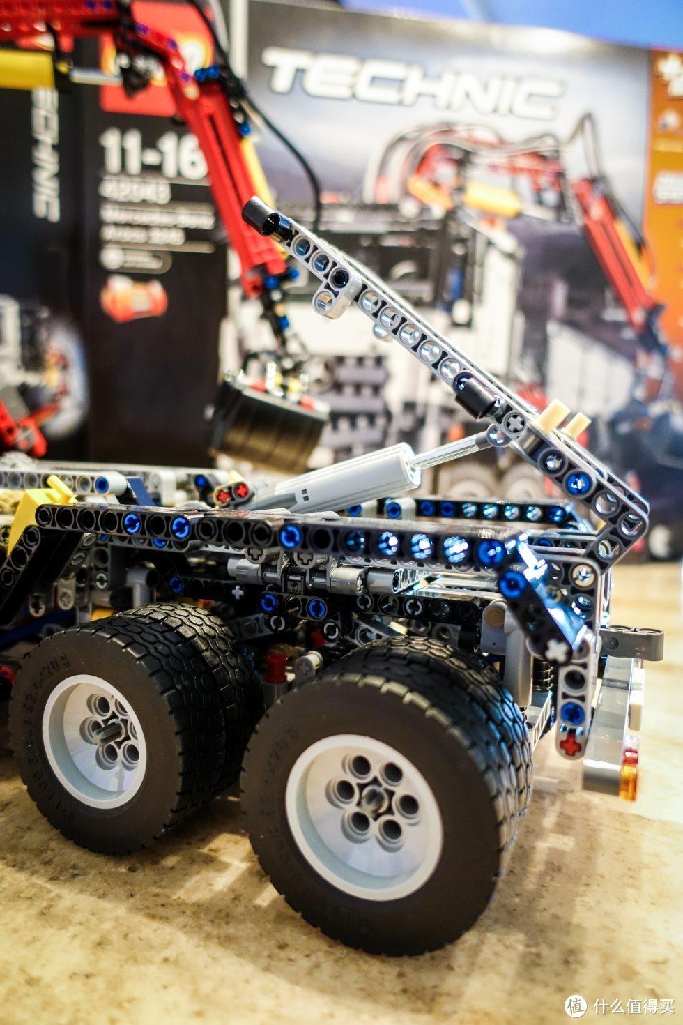 乐高科技组42043【奔驰卡车】百图超详细评测