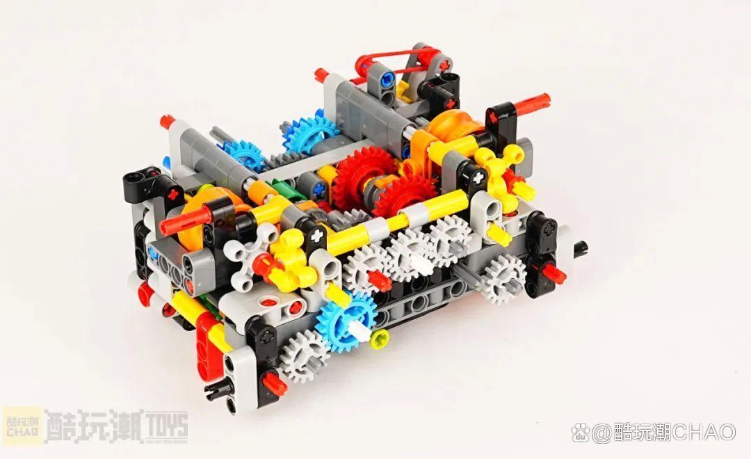 乐高机械组42172迈凯伦P1开箱评测