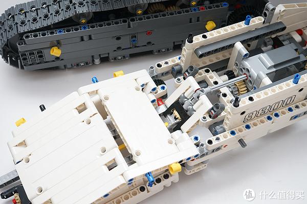 乐高机械组42100 利勃海尔R 9800挖掘机