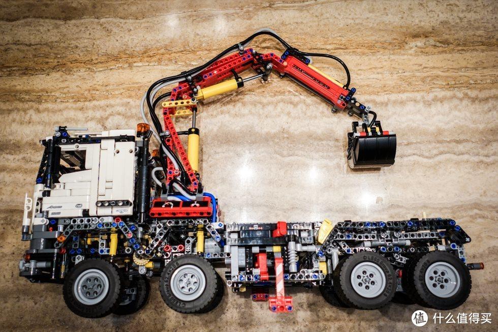 乐高科技组42043【奔驰卡车】百图超详细评测