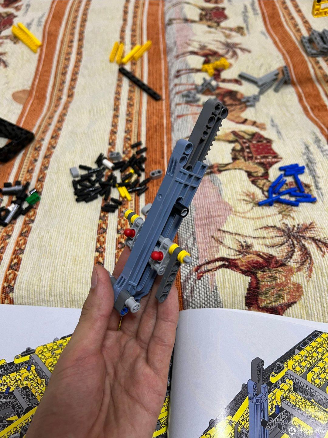 第一人称带你沉浸组装乐高42146利勃海尔吊车!