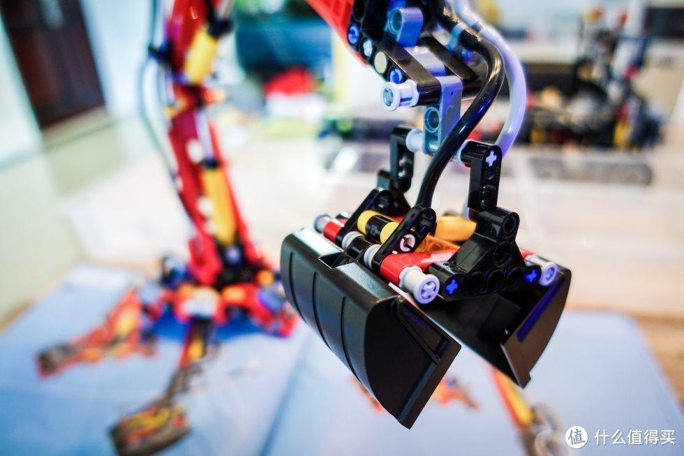 乐高科技组42043【奔驰卡车】百图超详细评测