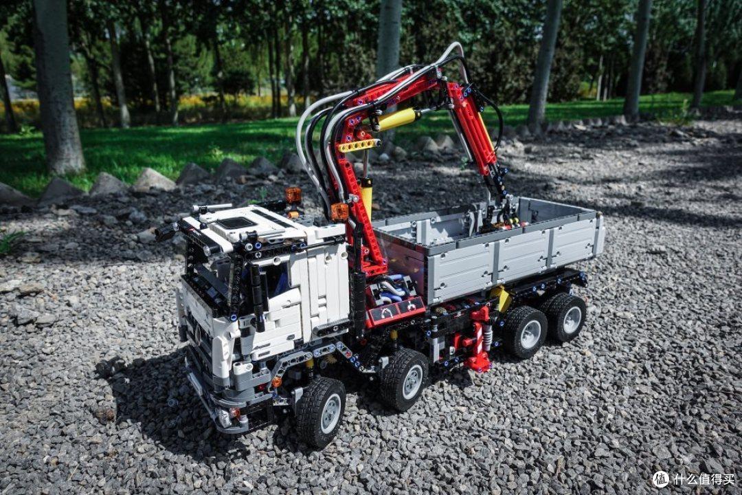 乐高科技组42043【奔驰卡车】百图超详细评测