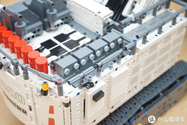 乐高机械组42100 利勃海尔R 9800挖掘机