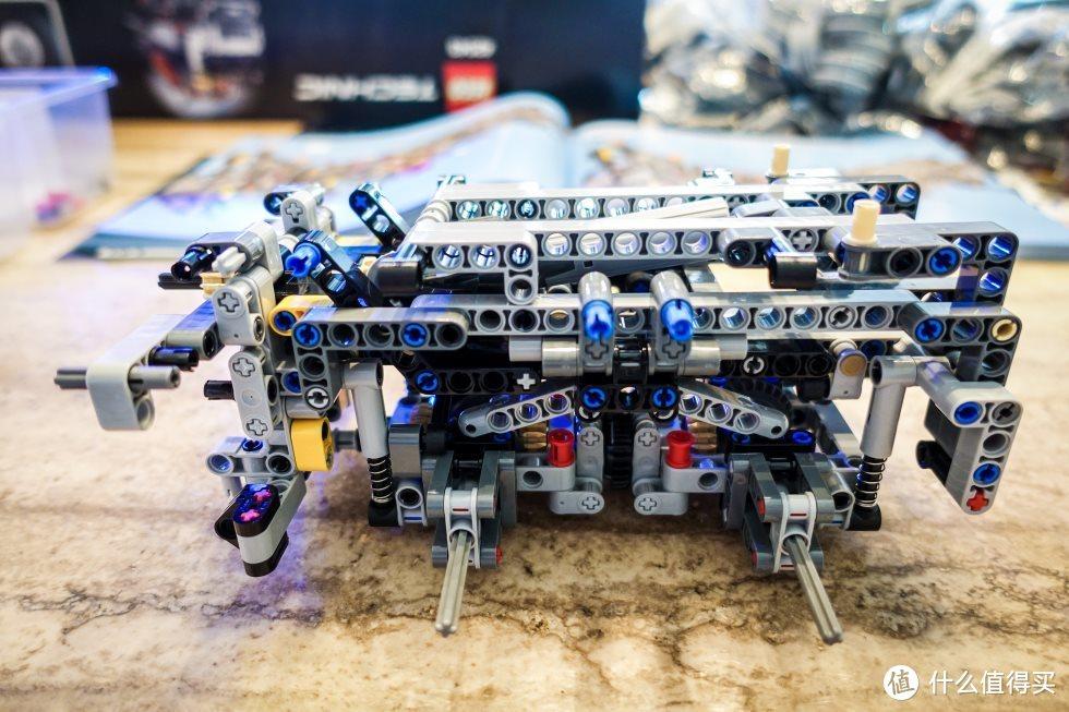 乐高科技组42043【奔驰卡车】百图超详细评测