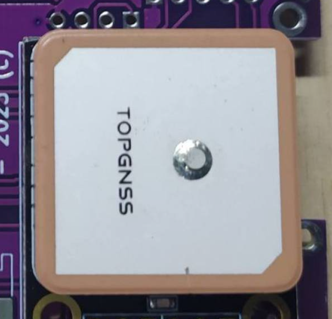 ESP32-GSM-GPS定位系统追踪器